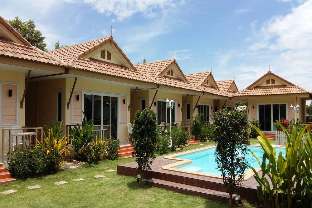 Charm Resort Cha-Am Extérieur photo