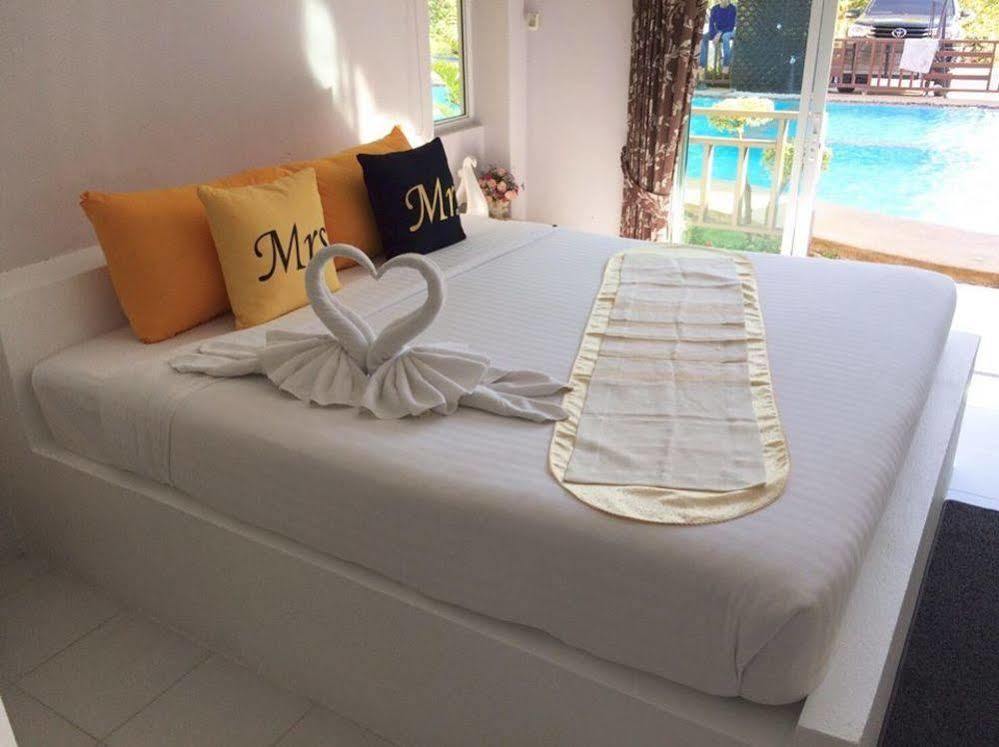 Charm Resort Cha-Am Extérieur photo