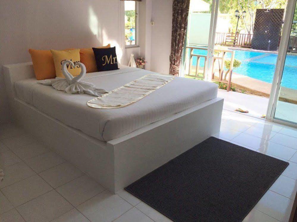 Charm Resort Cha-Am Extérieur photo