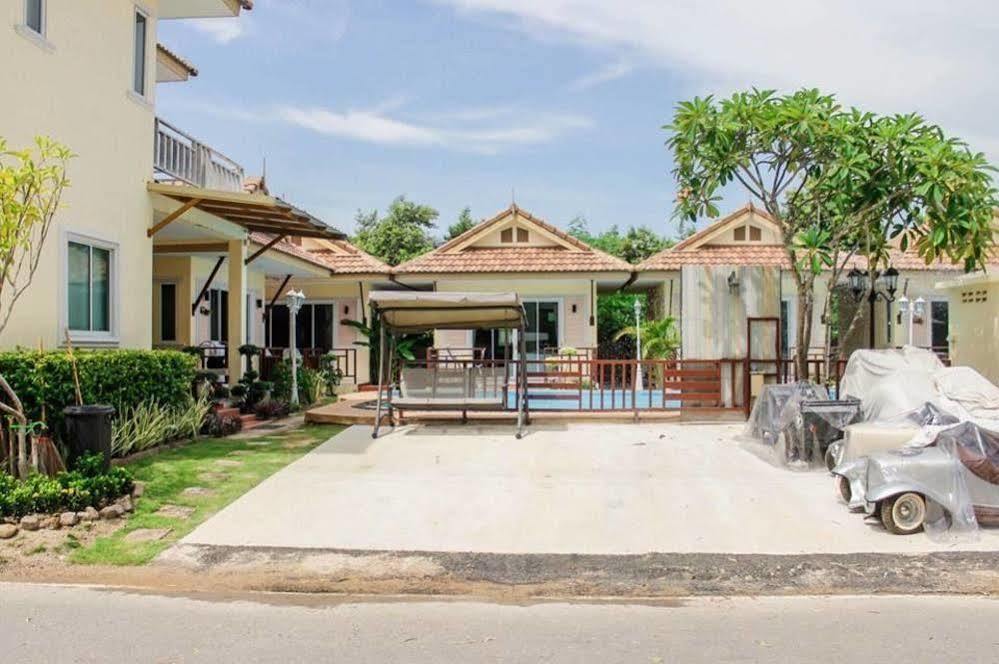 Charm Resort Cha-Am Extérieur photo