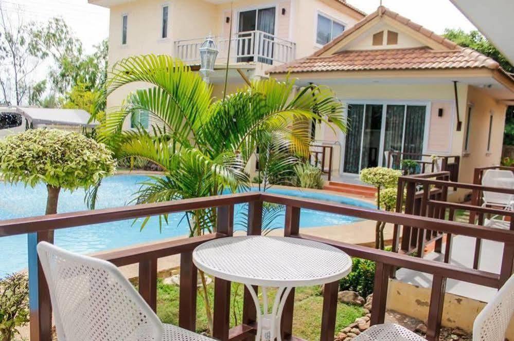 Charm Resort Cha-Am Extérieur photo