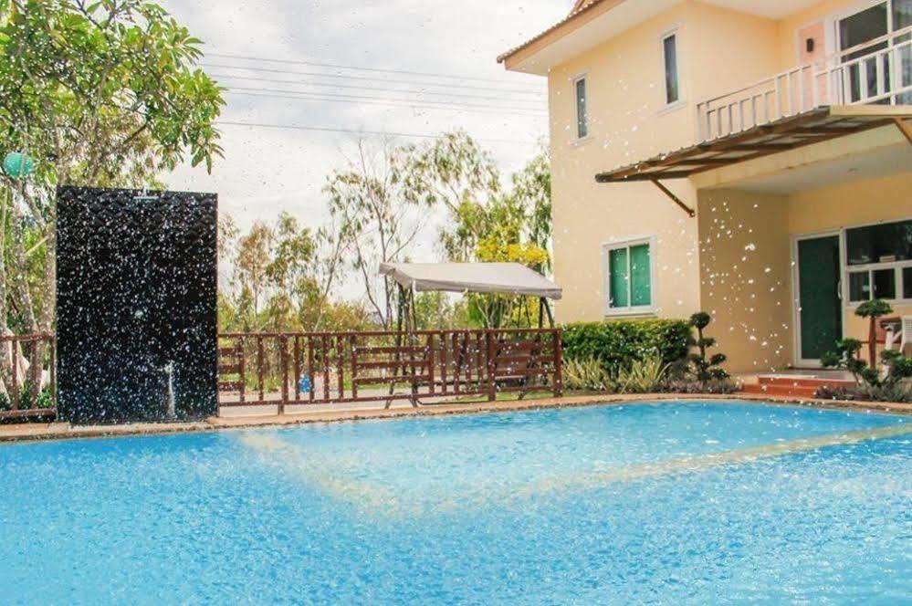 Charm Resort Cha-Am Extérieur photo